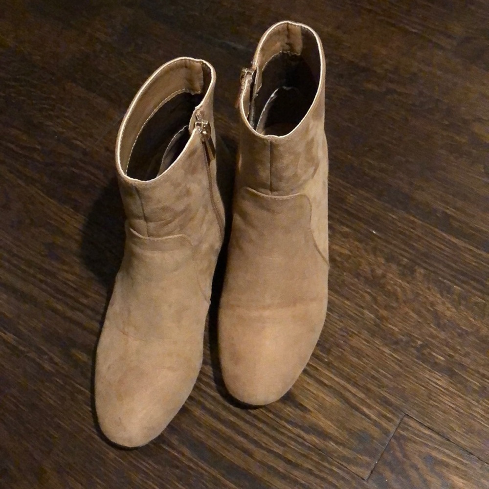 Woman’s ankle boots